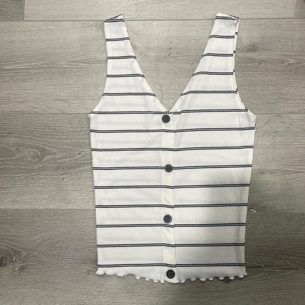 Caution to the wind, size small